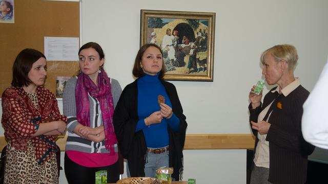 excursion_students_temple_10.jpg
